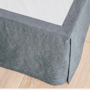 Casaluna Queen Linen bed skirt